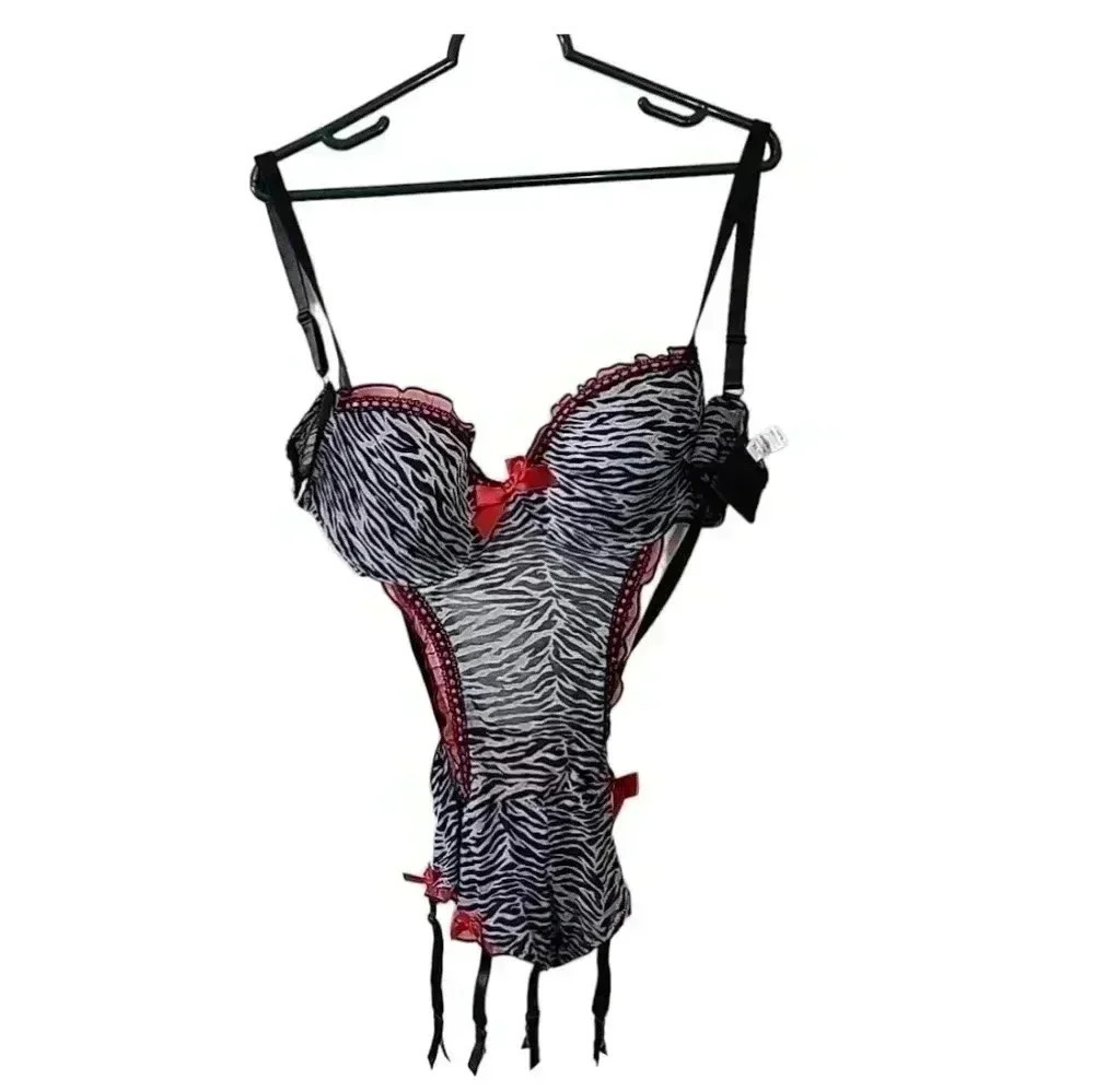 Nwt! Women's Chemise Corset One Piece lingerie body suit. Size 1x